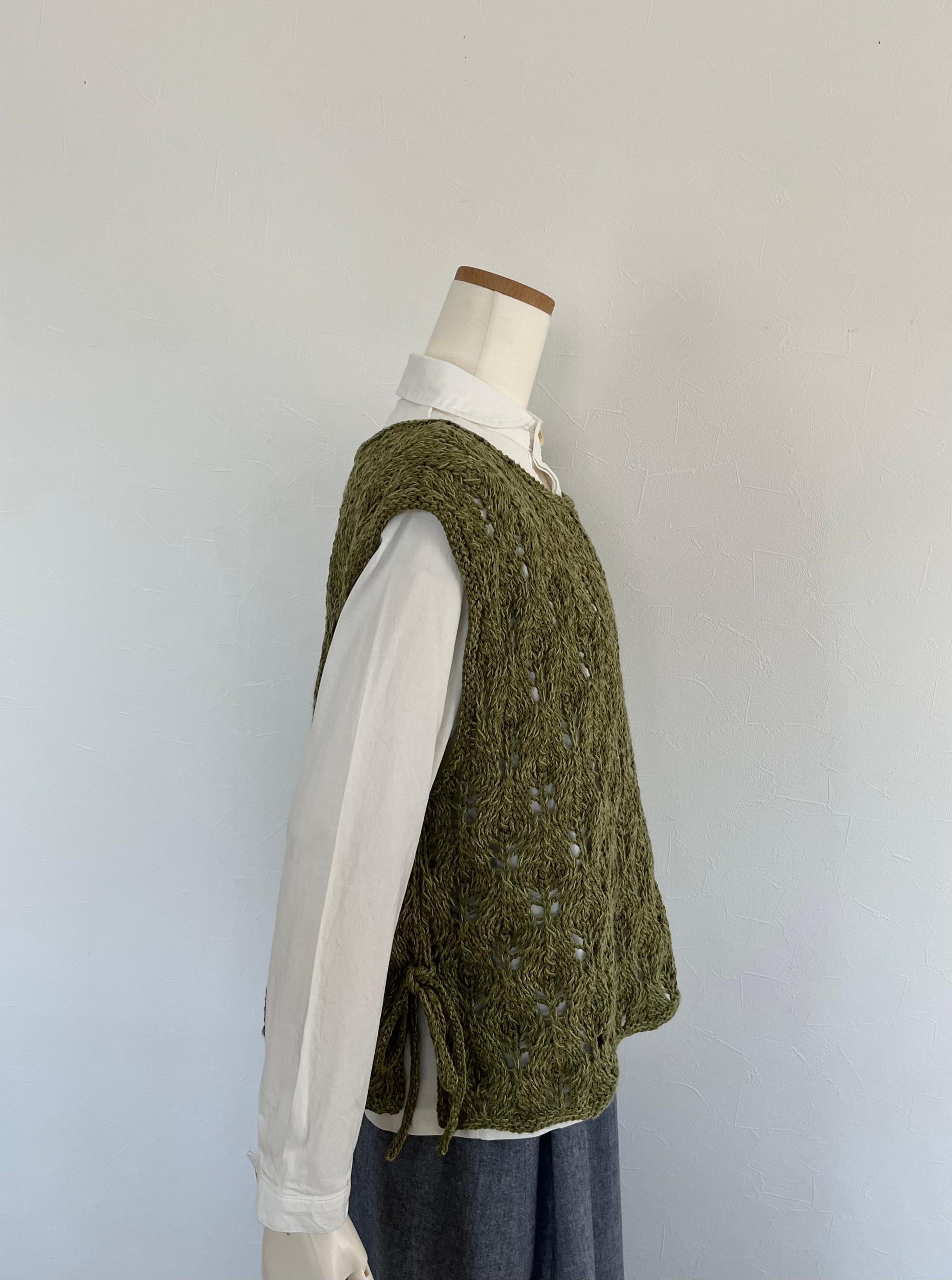 《送料無料》リボン付き透かし編みベスト（モスグリーン） | 3枚目